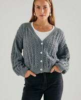 Damesvest in ajourpatroon