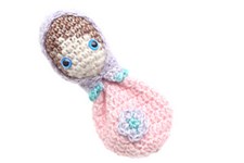 Haakpatroon Baboeshka met baby van andere kant